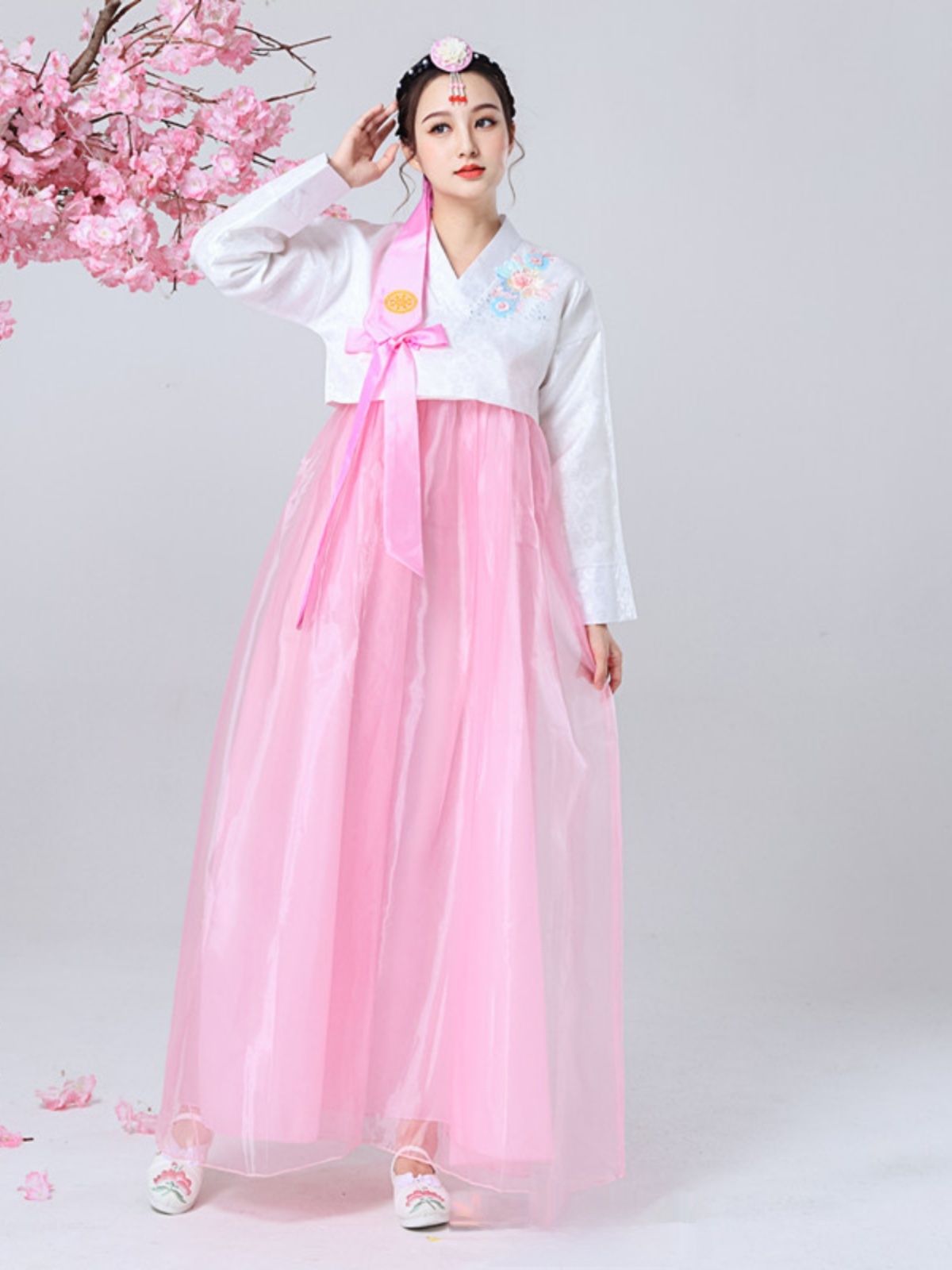 New Korean Court Women's Dance - đánh giá và giá Photography Studio
