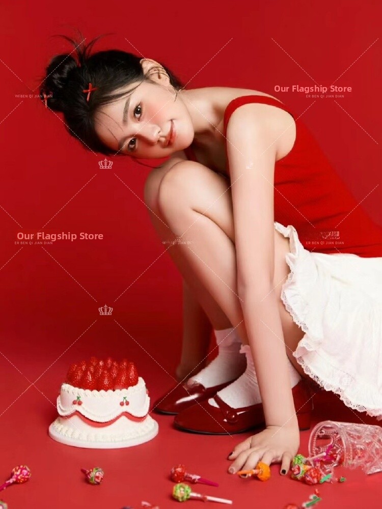 Red Birthday Theme Photography - đánh giá và giá Photography Studio